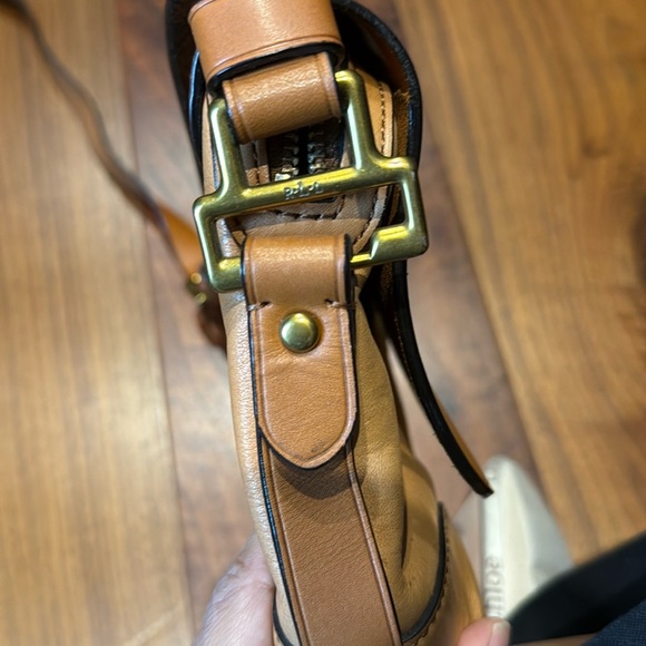 Ralph Lauren Brown Crossbody Bag with Structured Design - Picture 5 of 10